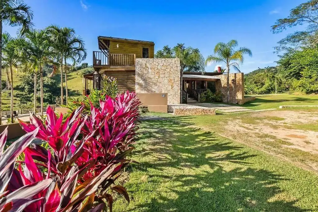 Semesterbostad 3 Bed 2 Bath W Pool @ Juncos Villa Canovanas